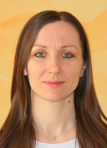 Nirmalá Magony Dóra